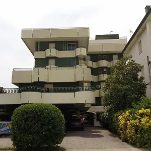 https://hotel-meeting-bellaria-igea-marina.emilia-romagnahotels.net